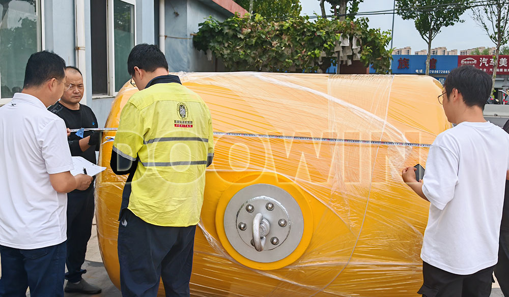 BV-inspect-the-barrel-mooring-buoys