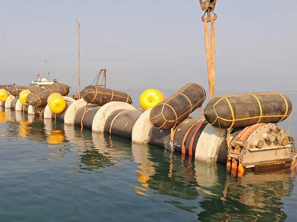 marine-rubber-airbags-for-the-pipeline-support