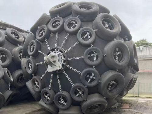 pneumatic-fenders-with-aircraft-tyres